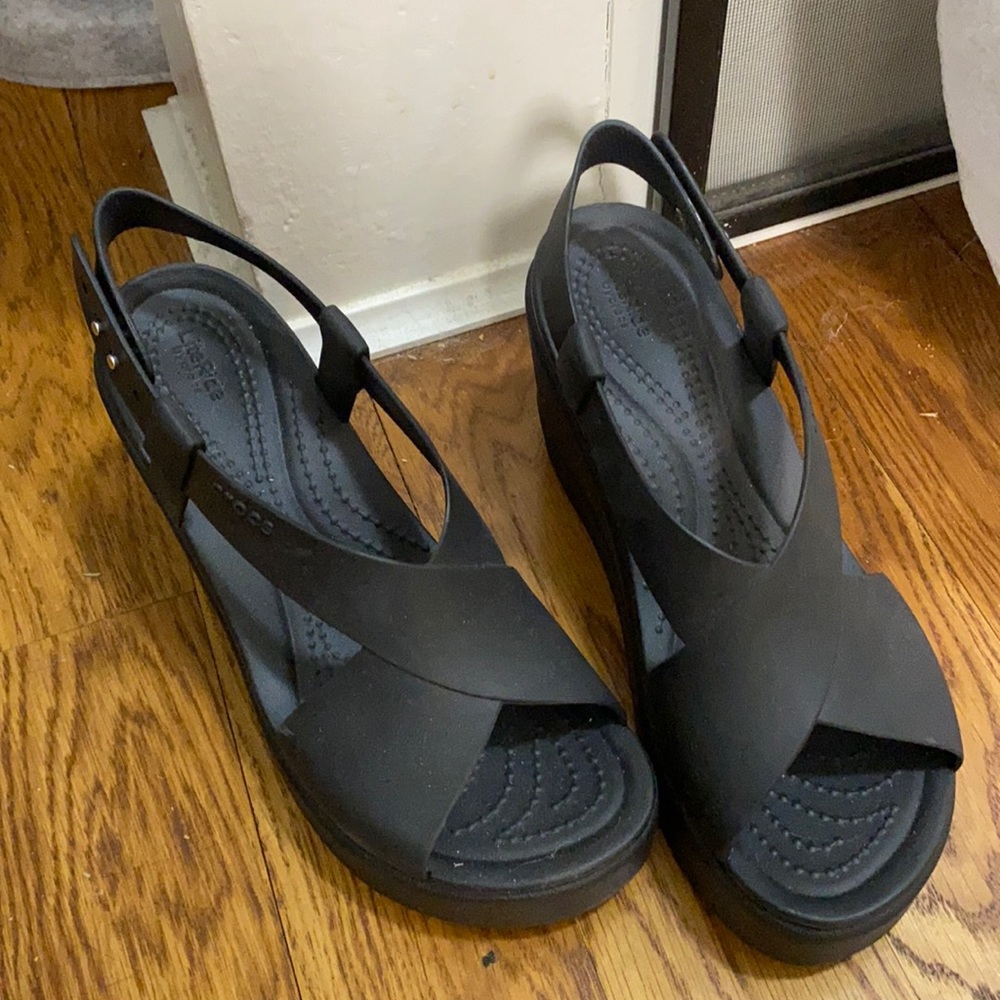 Super Comfy Wedge Sandals